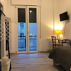 Single Room Balcony